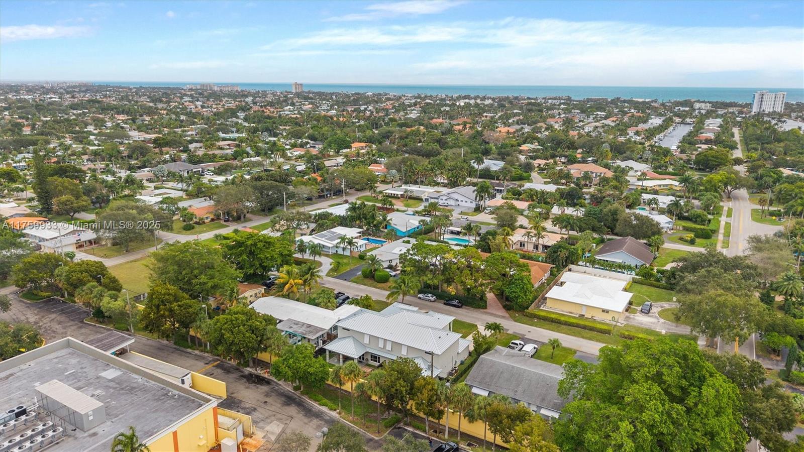HILLSBORO ISLES - Residential Income