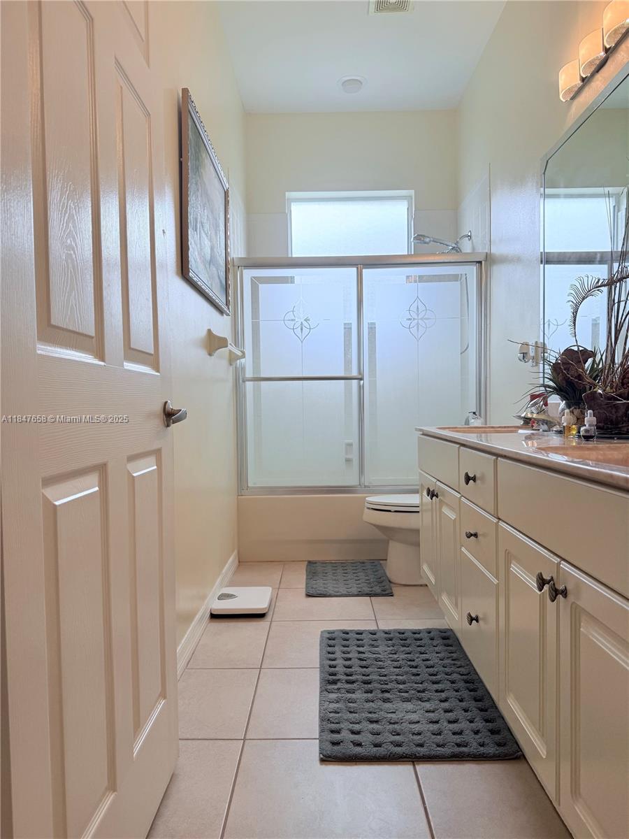 WATERWAYS OF NAPLES - Residential