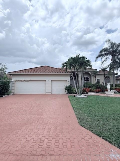 WATERWAYS OF NAPLES - Residential