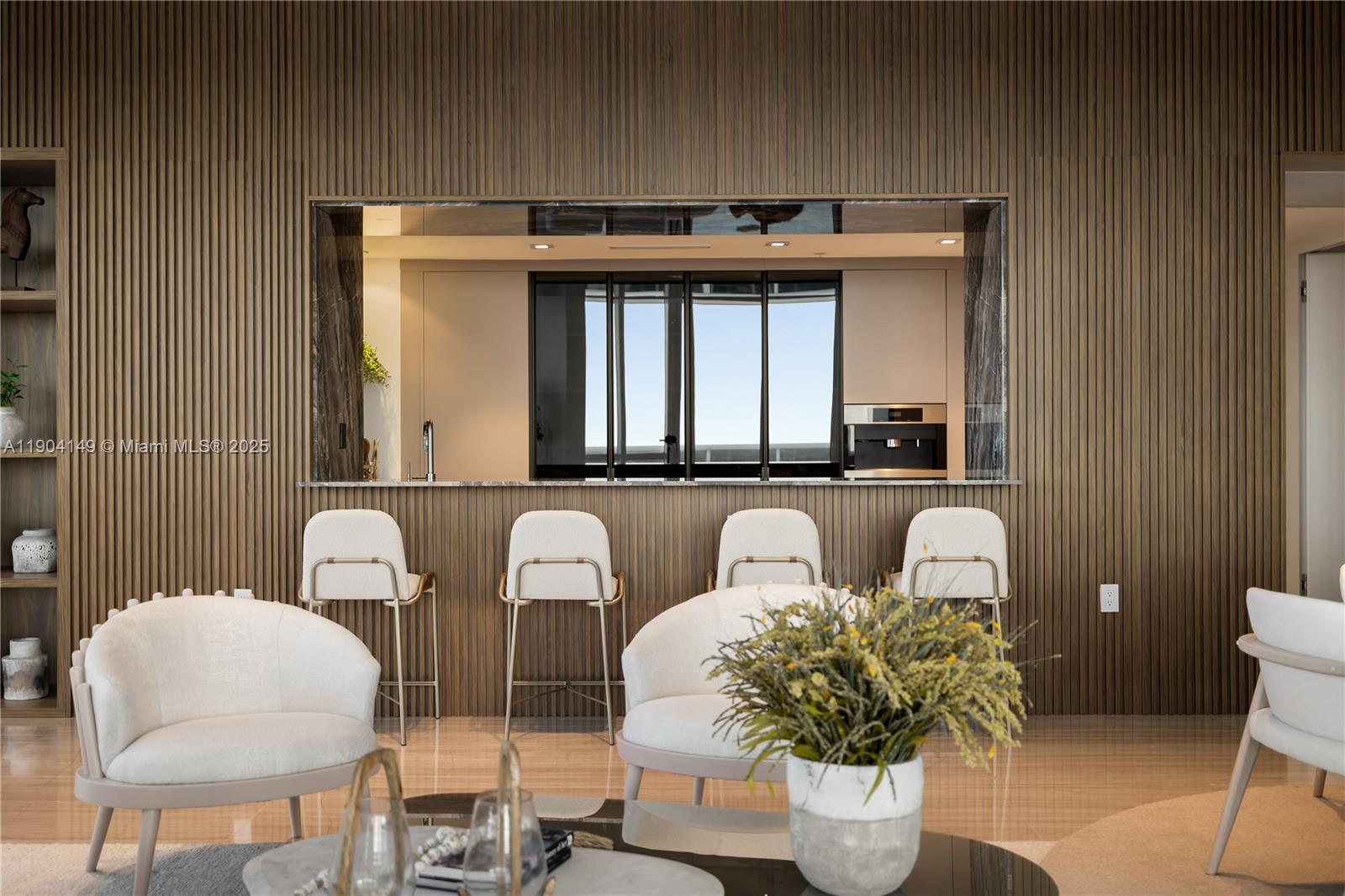 TRUMP ROYALE CONDO - Residential