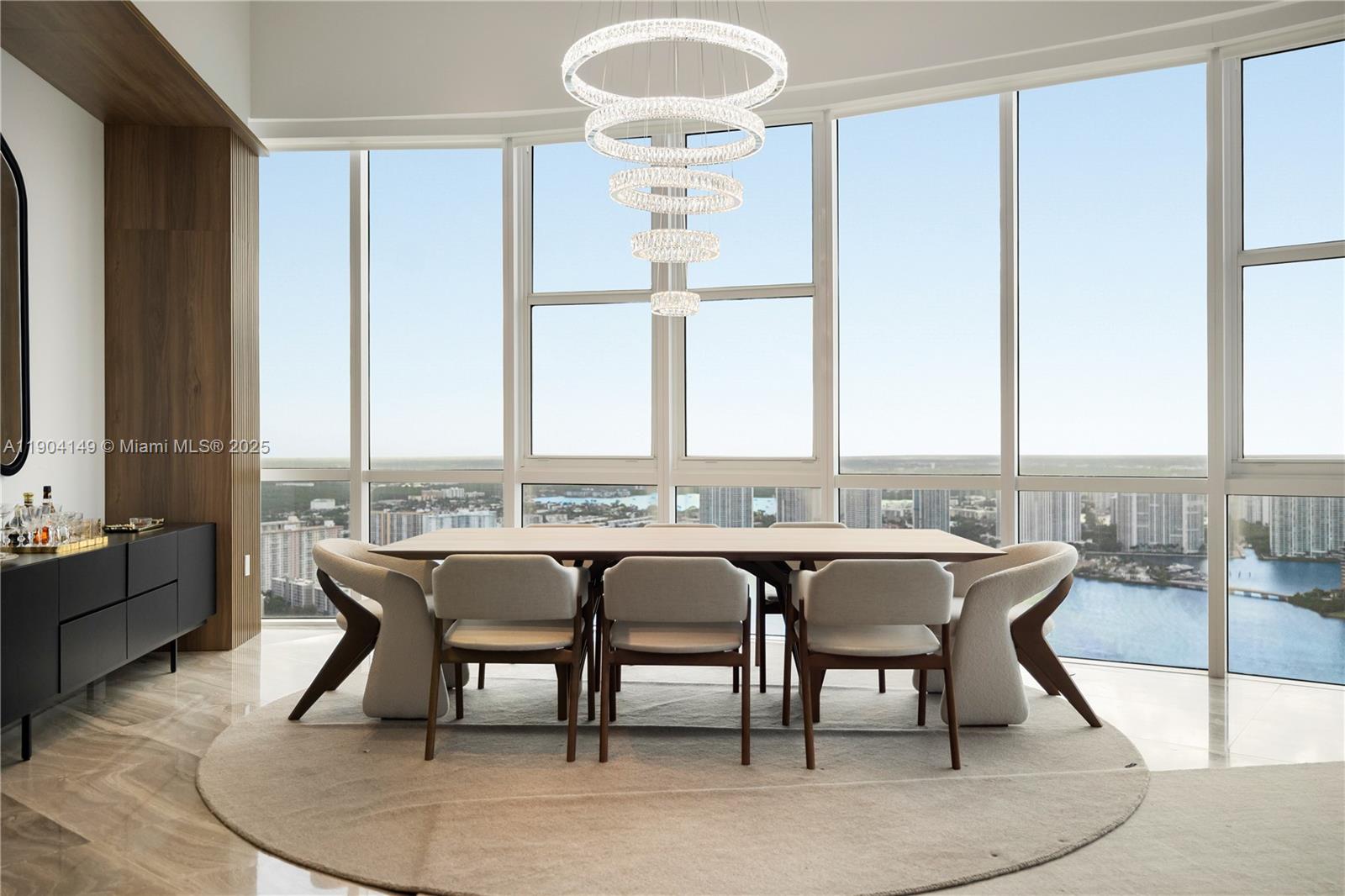 TRUMP ROYALE CONDO - Residential