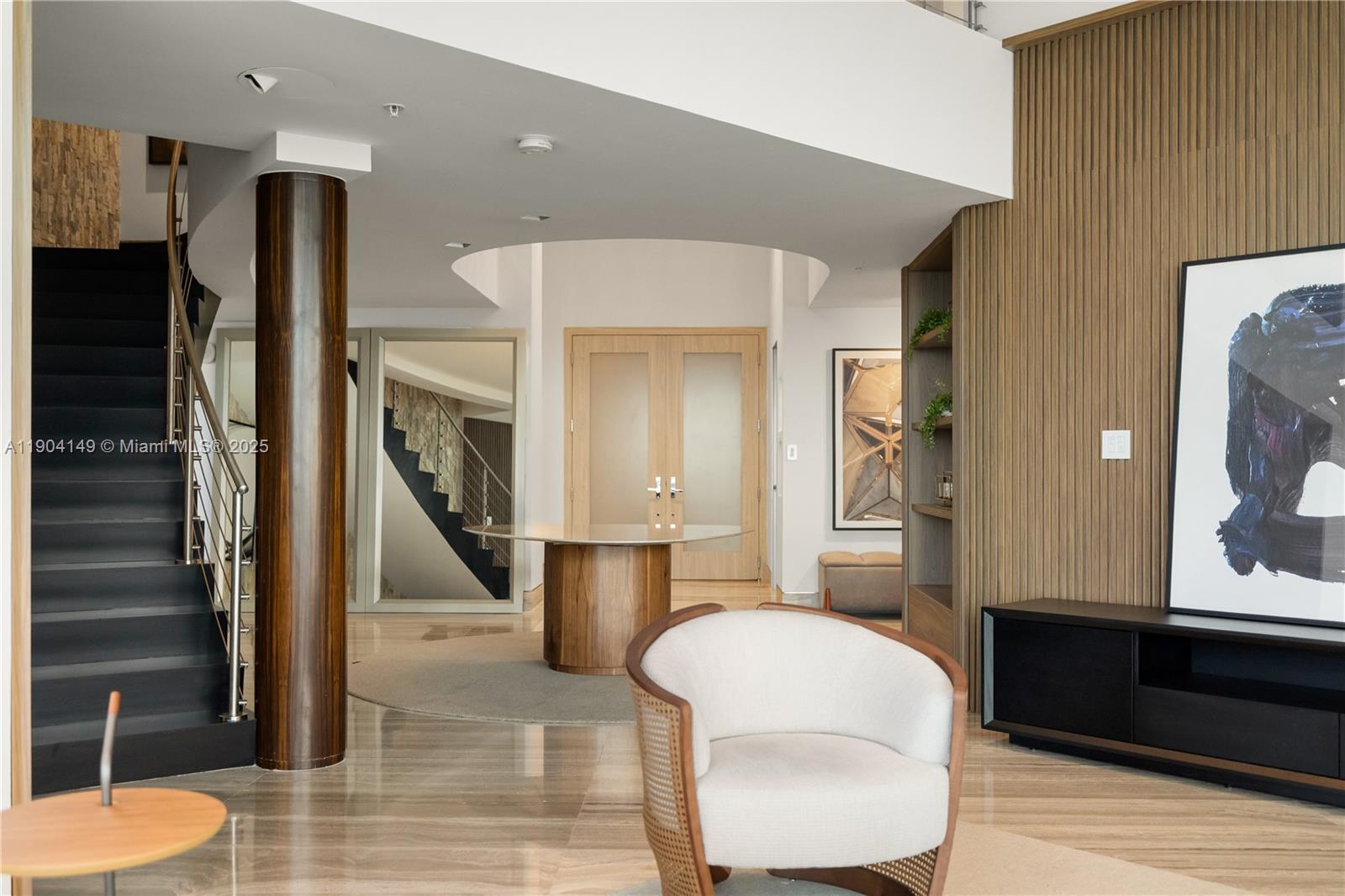 18201 Collins Ave TS-1