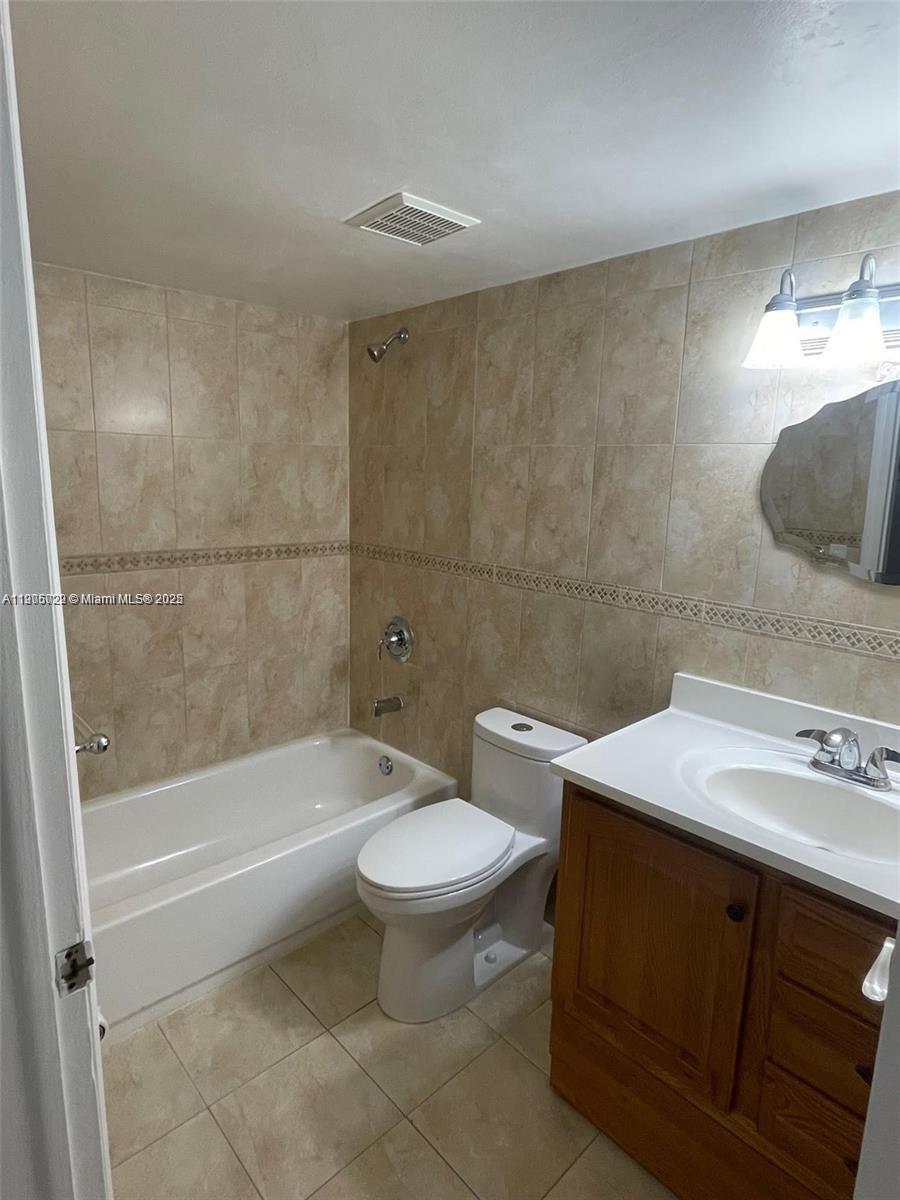 INDIAN LK VILLAGE PHASE 1 - Residential Lease