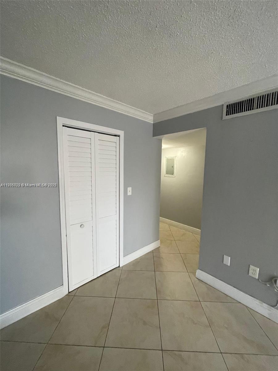 INDIAN LK VILLAGE PHASE 1 - Residential Lease