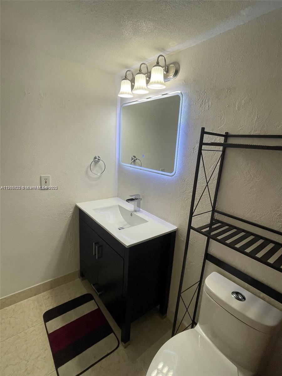 INDIAN LK VILLAGE PHASE 1 - Residential Lease