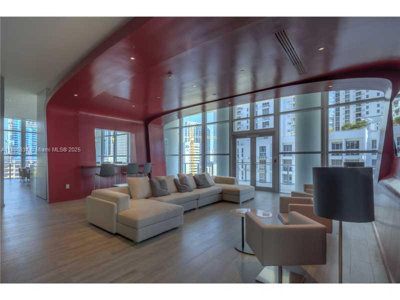 MILLECENTO - Residential Lease