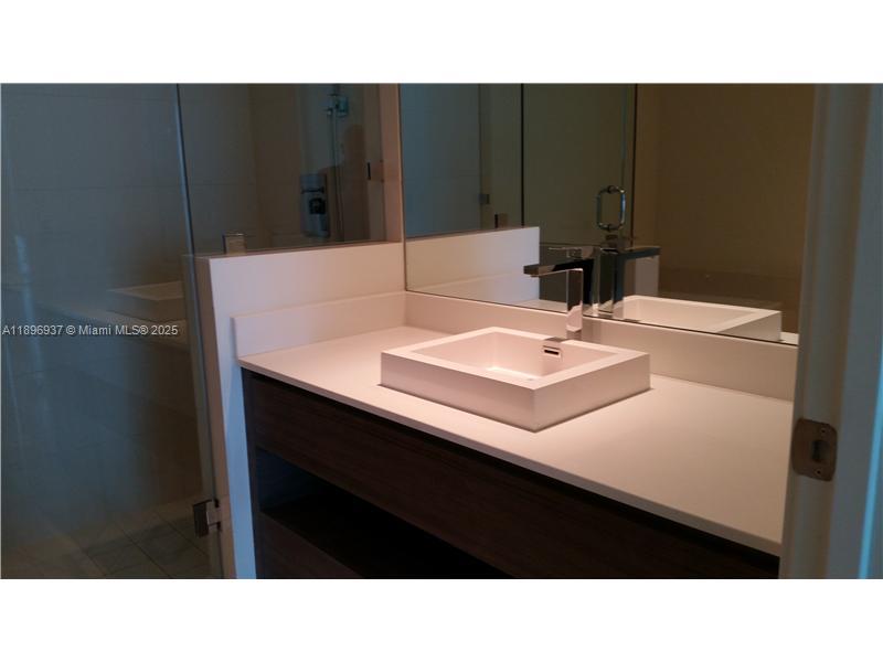 MILLECENTO - Residential Lease