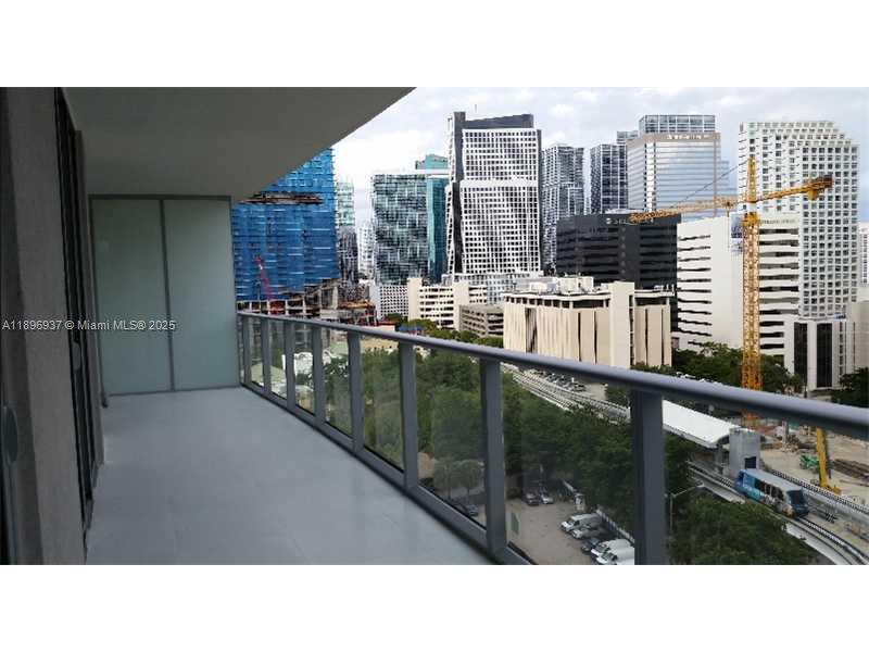 MILLECENTO - Residential Lease