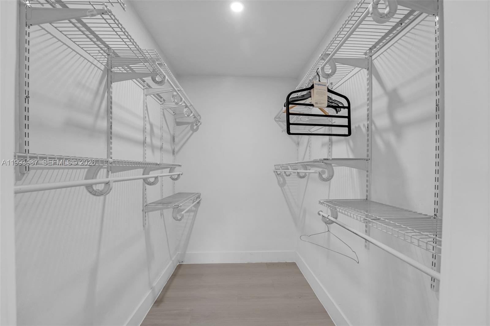 HEATHWOOD GROVES . EU-1 - Residential