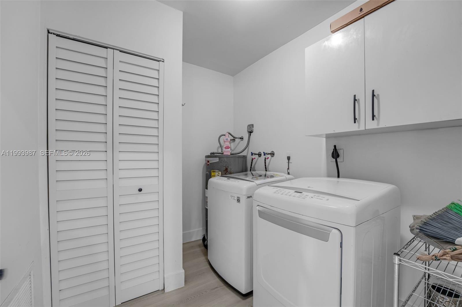 HEATHWOOD GROVES . EU-1 - Residential