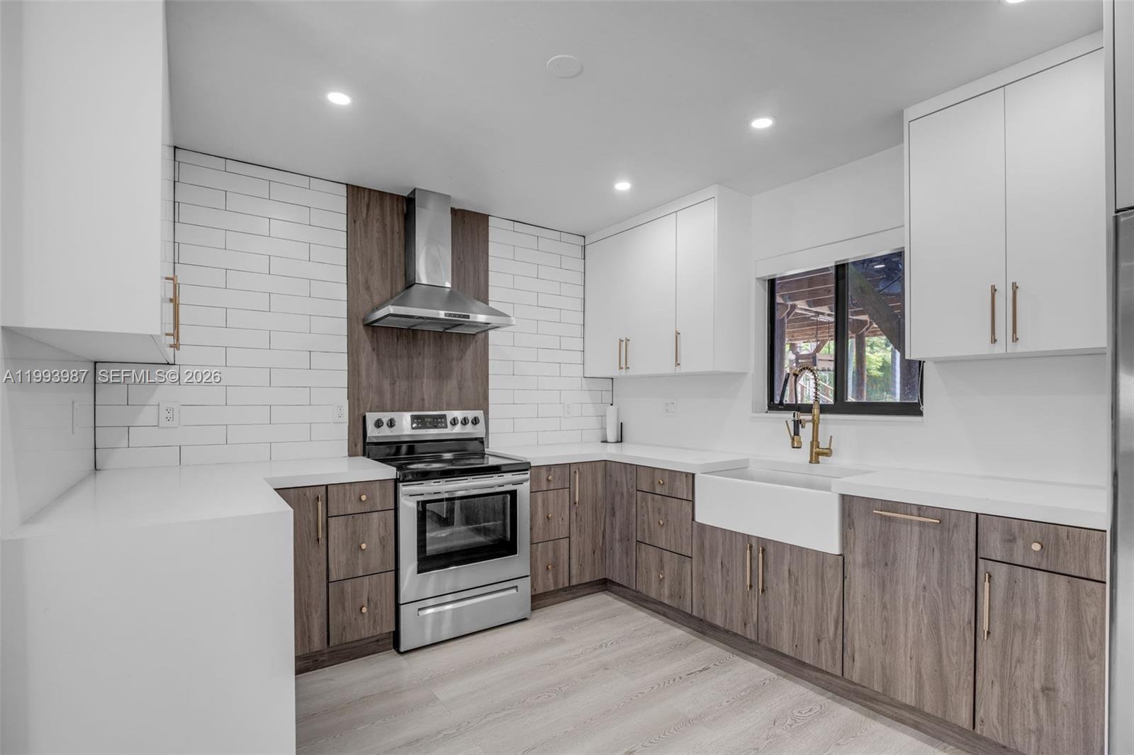 HEATHWOOD GROVES . EU-1 - Residential