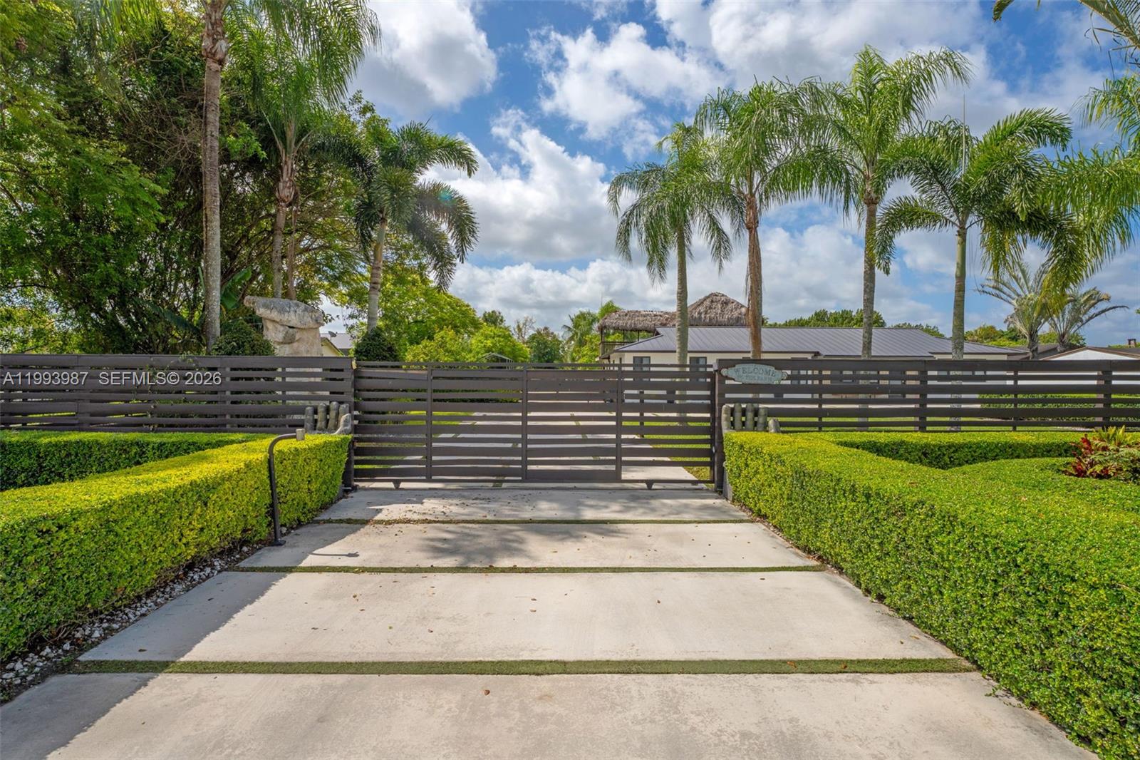 HEATHWOOD GROVES . EU-1 - Residential