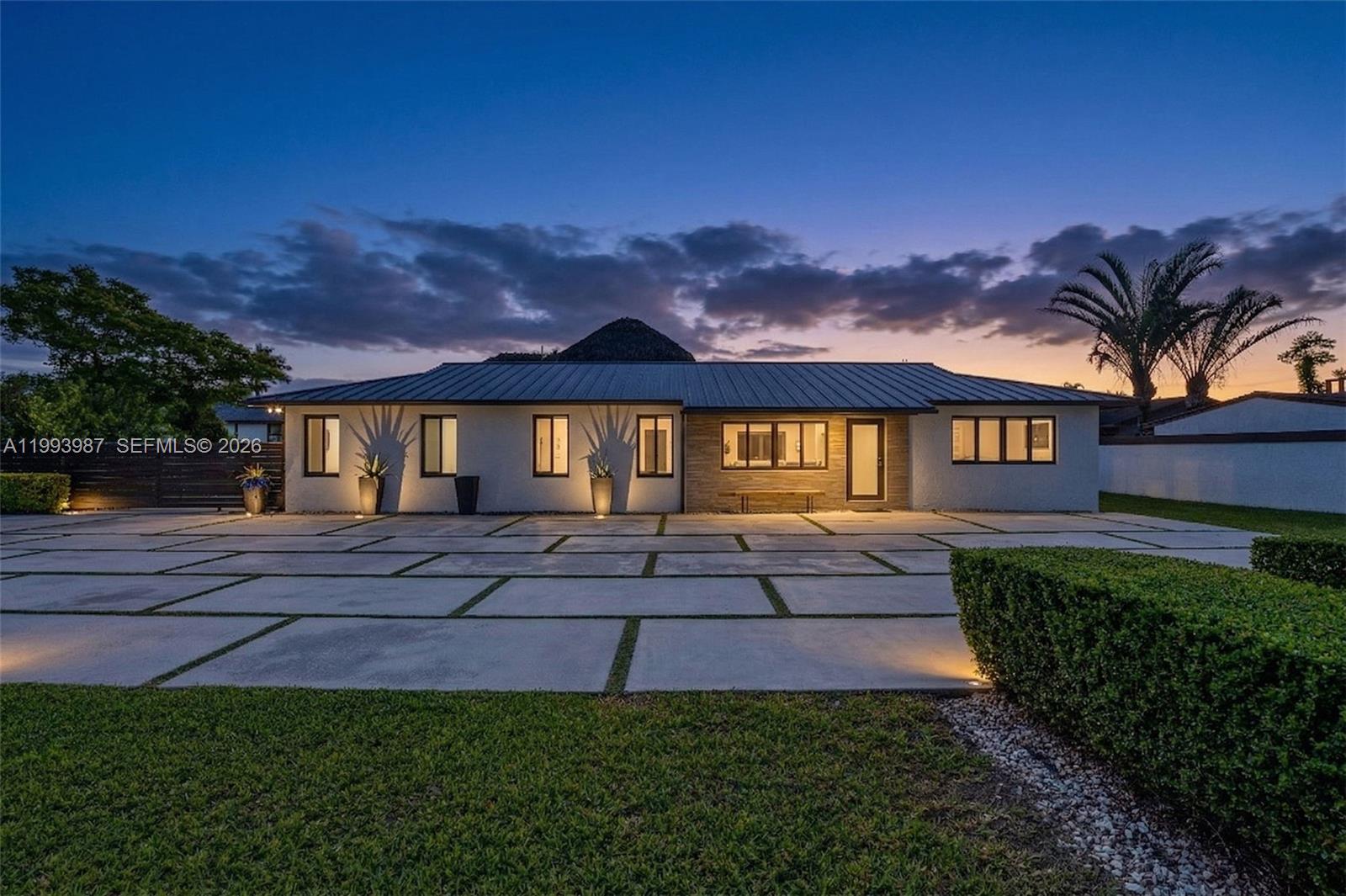 HEATHWOOD GROVES . EU-1 - Residential