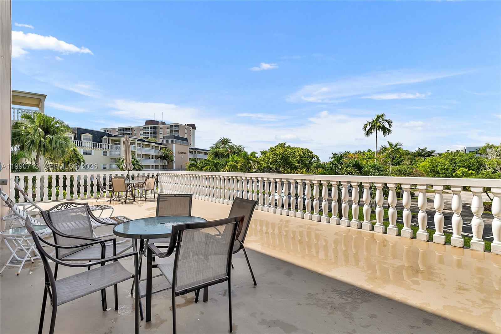 BRIARWOOD CLUB CONDO 2 - Residential