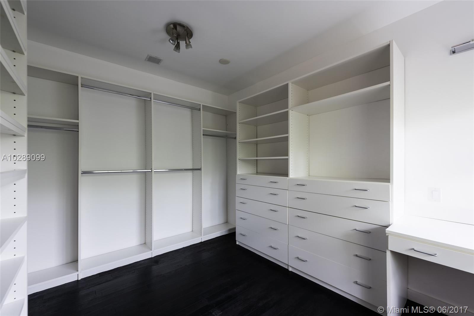 INDIAN CREEK SUB - Residential