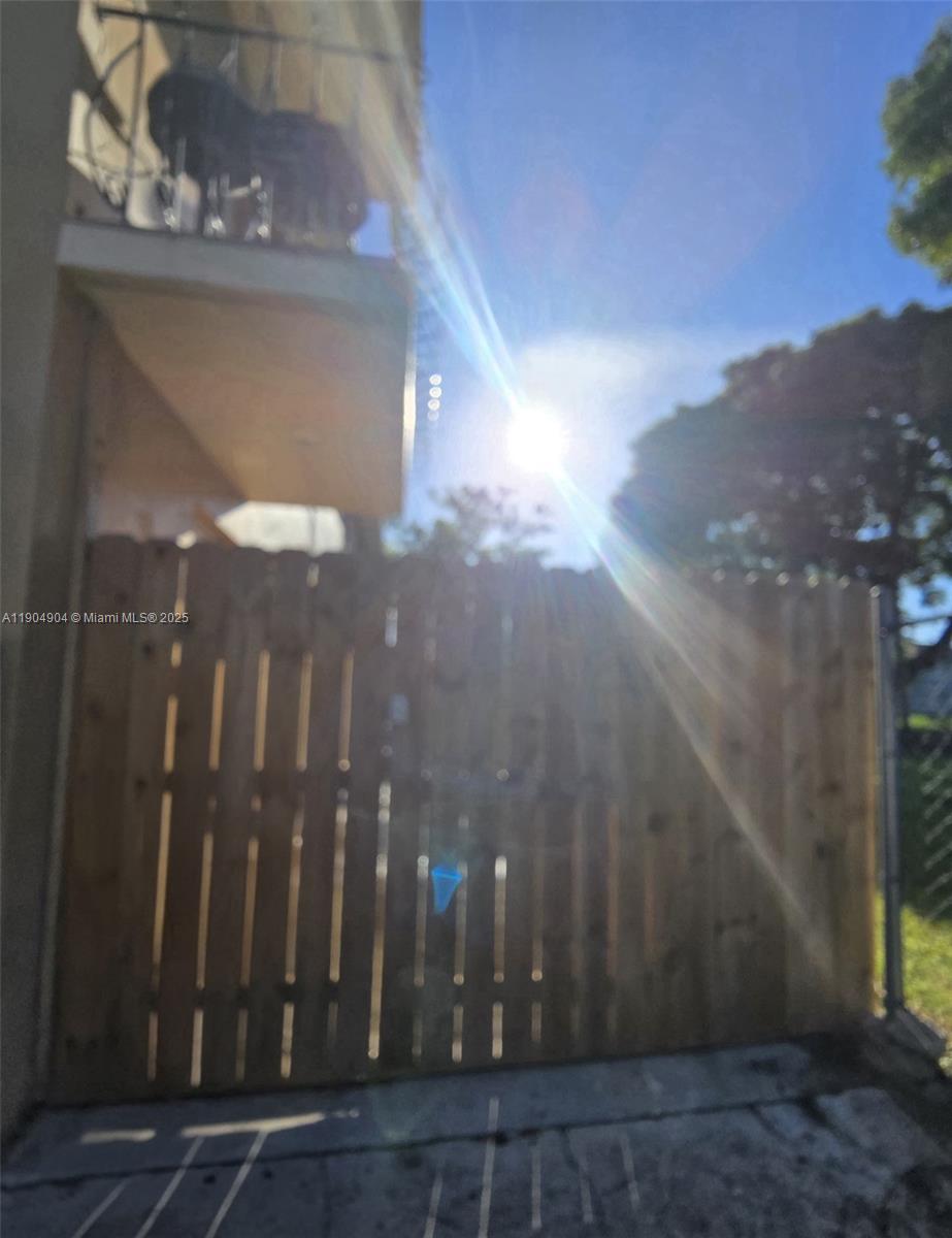 CAPLES AMD PL - Residential Income