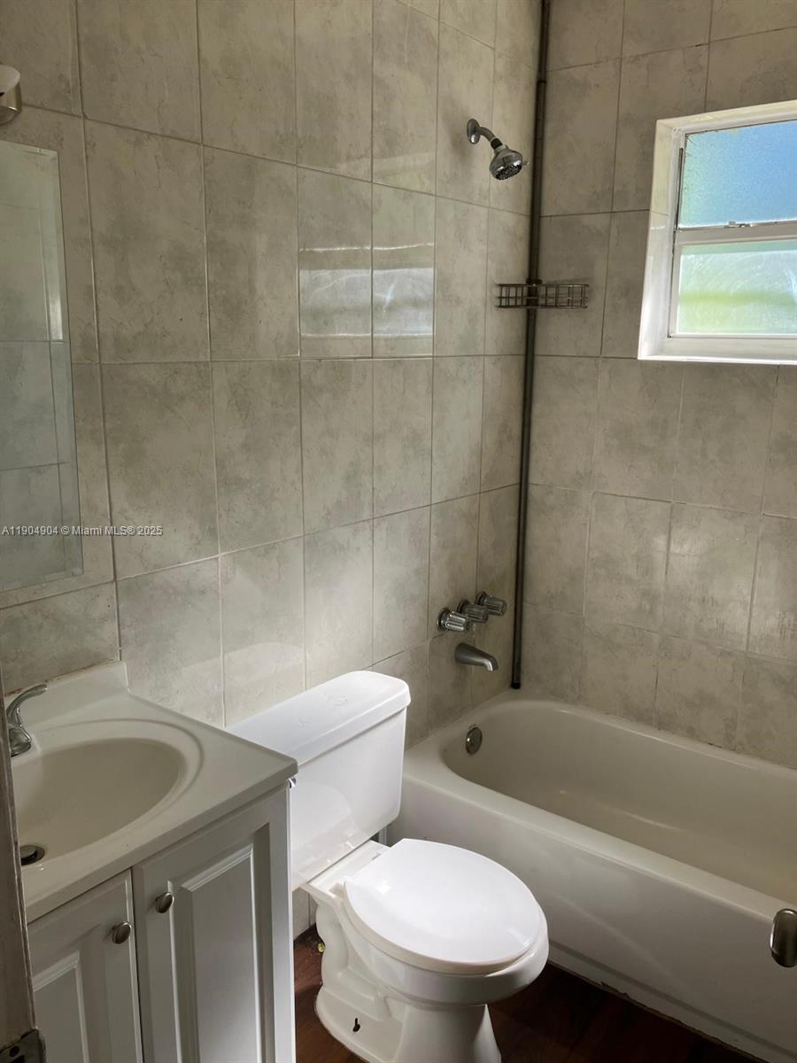 CAPLES AMD PL - Residential Income