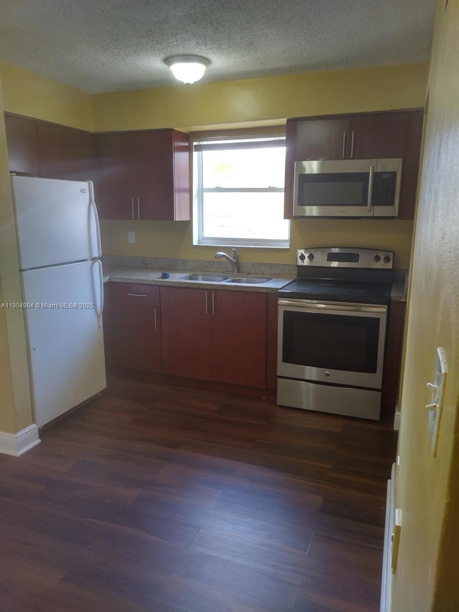 CAPLES AMD PL - Residential Income