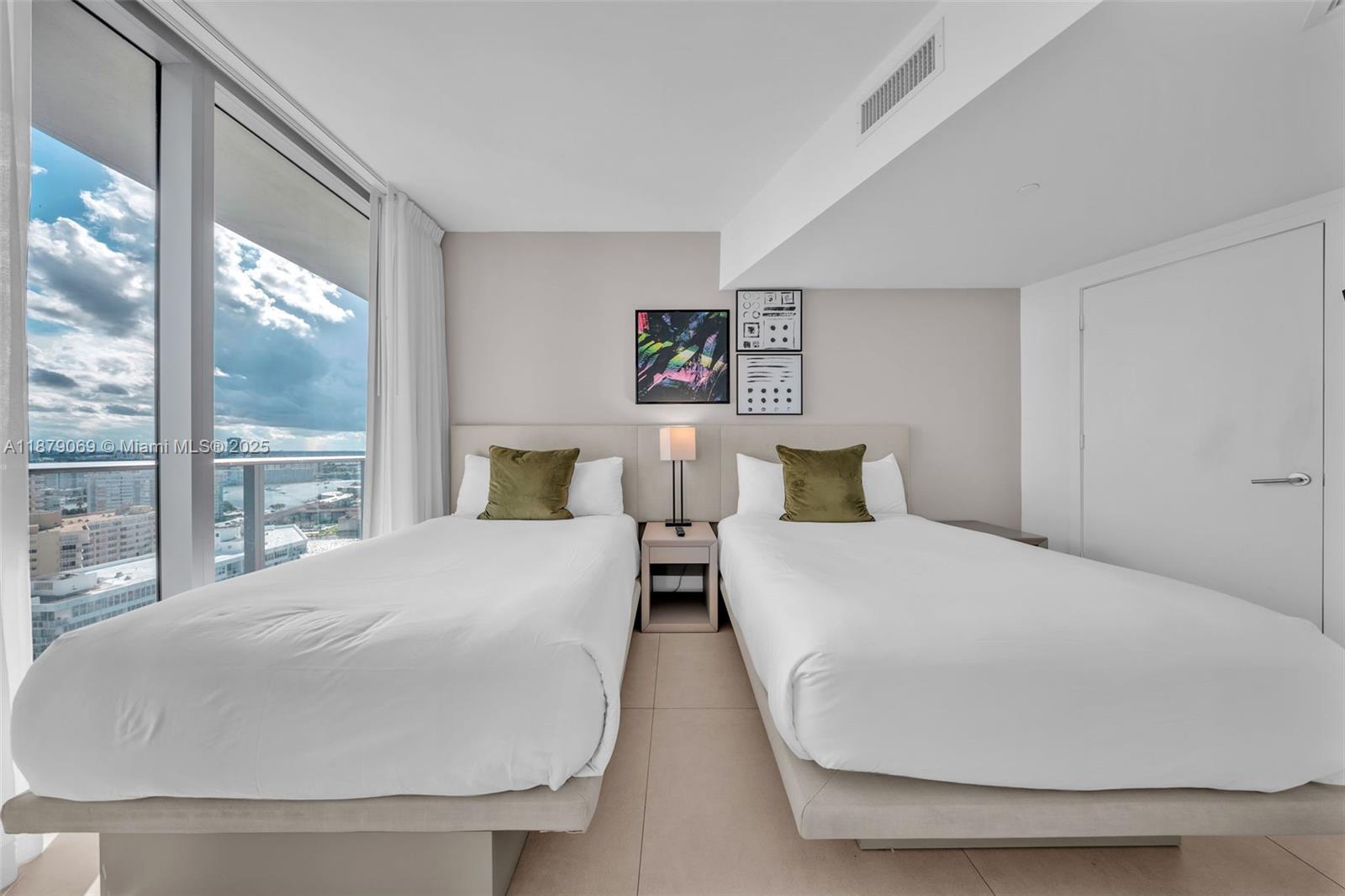 4111 SOUTH OCEAN DRIVE CO - Residential