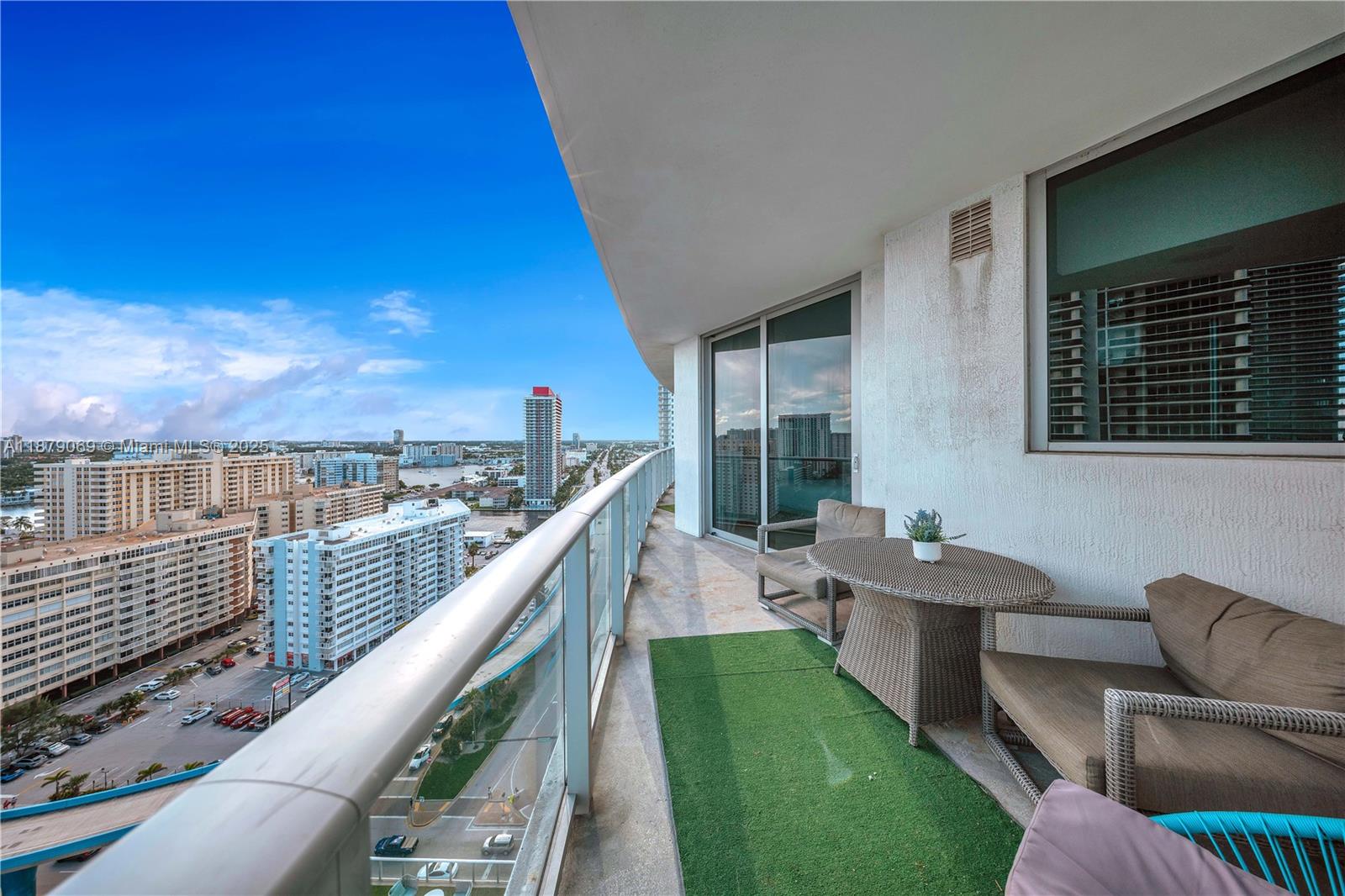 4111 SOUTH OCEAN DRIVE CO - Residential