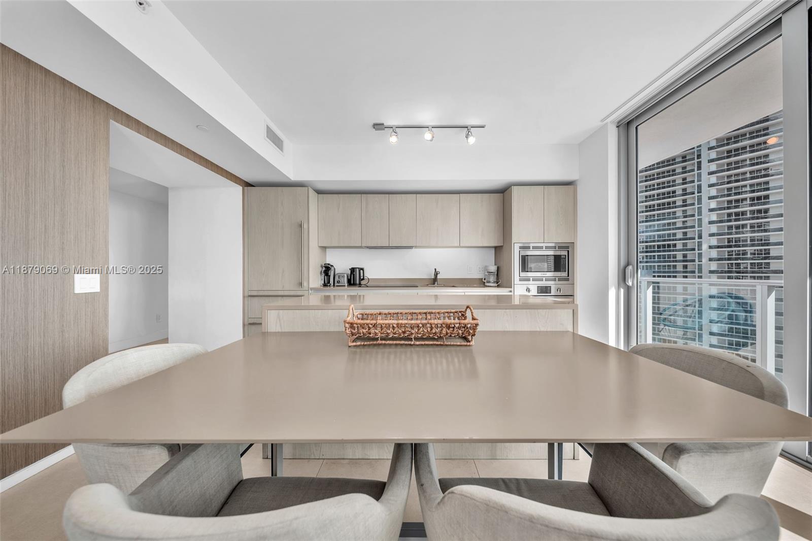 4111 SOUTH OCEAN DRIVE CO - Residential