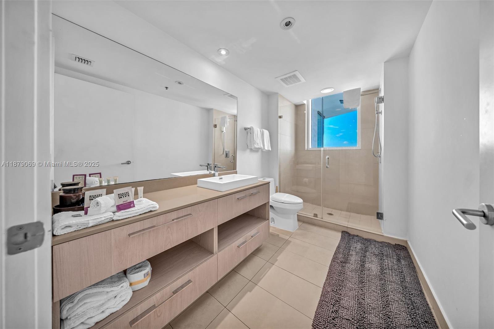 4111 SOUTH OCEAN DRIVE CO - Residential