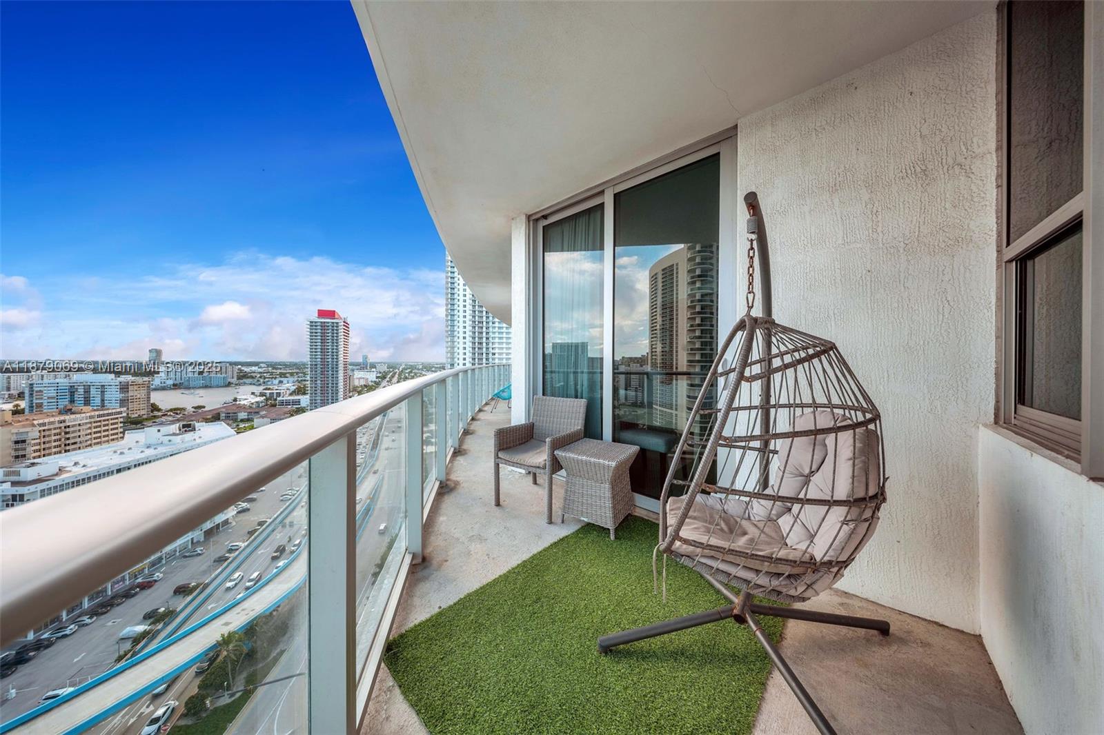 4111 SOUTH OCEAN DRIVE CO - Residential