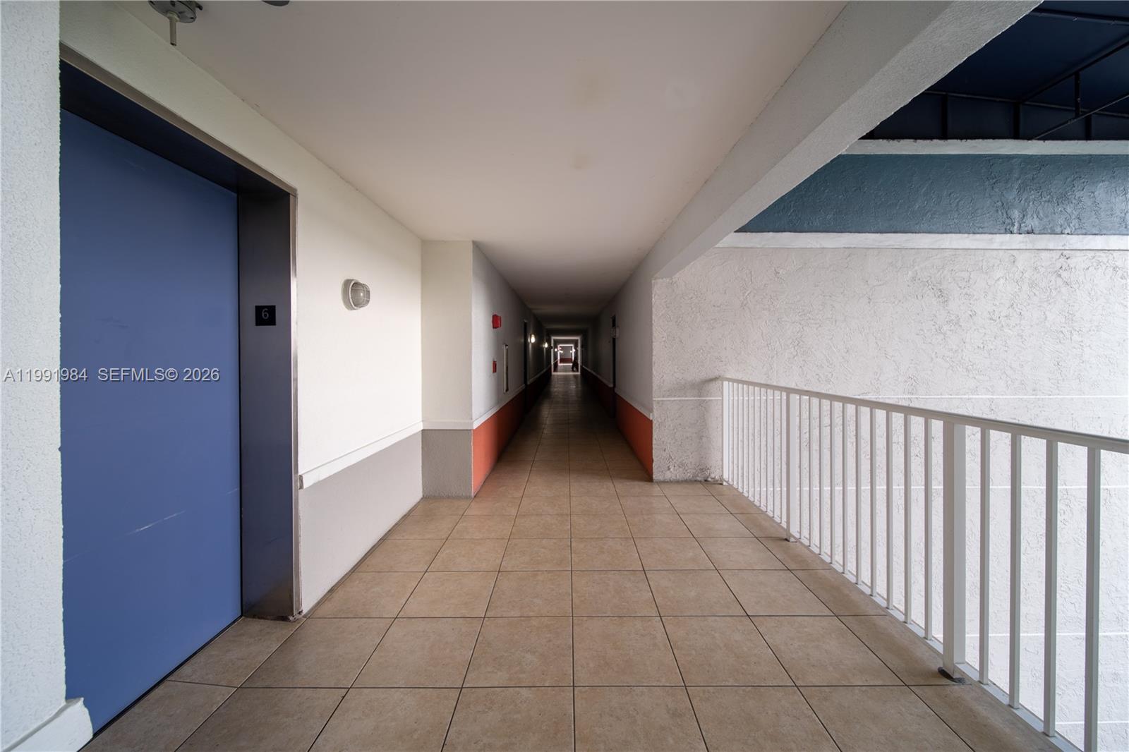 SERENITY ON THE RIVER CON - Residential