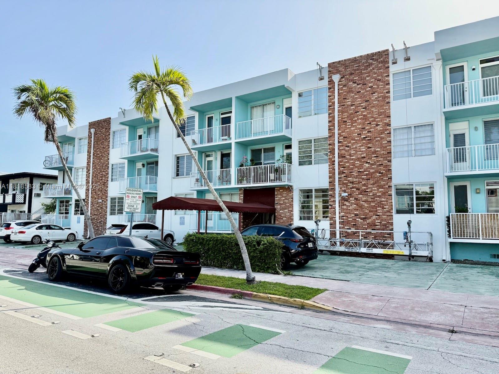 1150 Euclid Ave 301, Miami Beach, Miami-Dade County, Florida - 1 Bedrooms  
1 Bathrooms - 