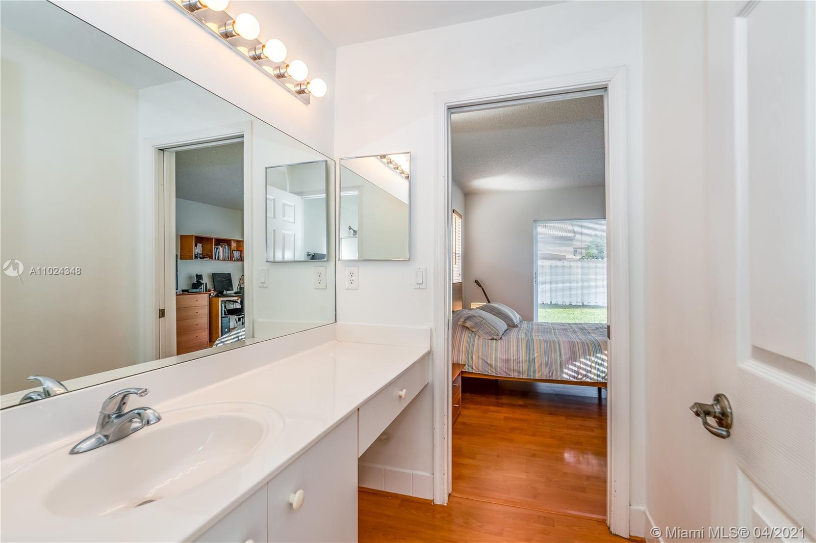 Pembroke Shores - Residential