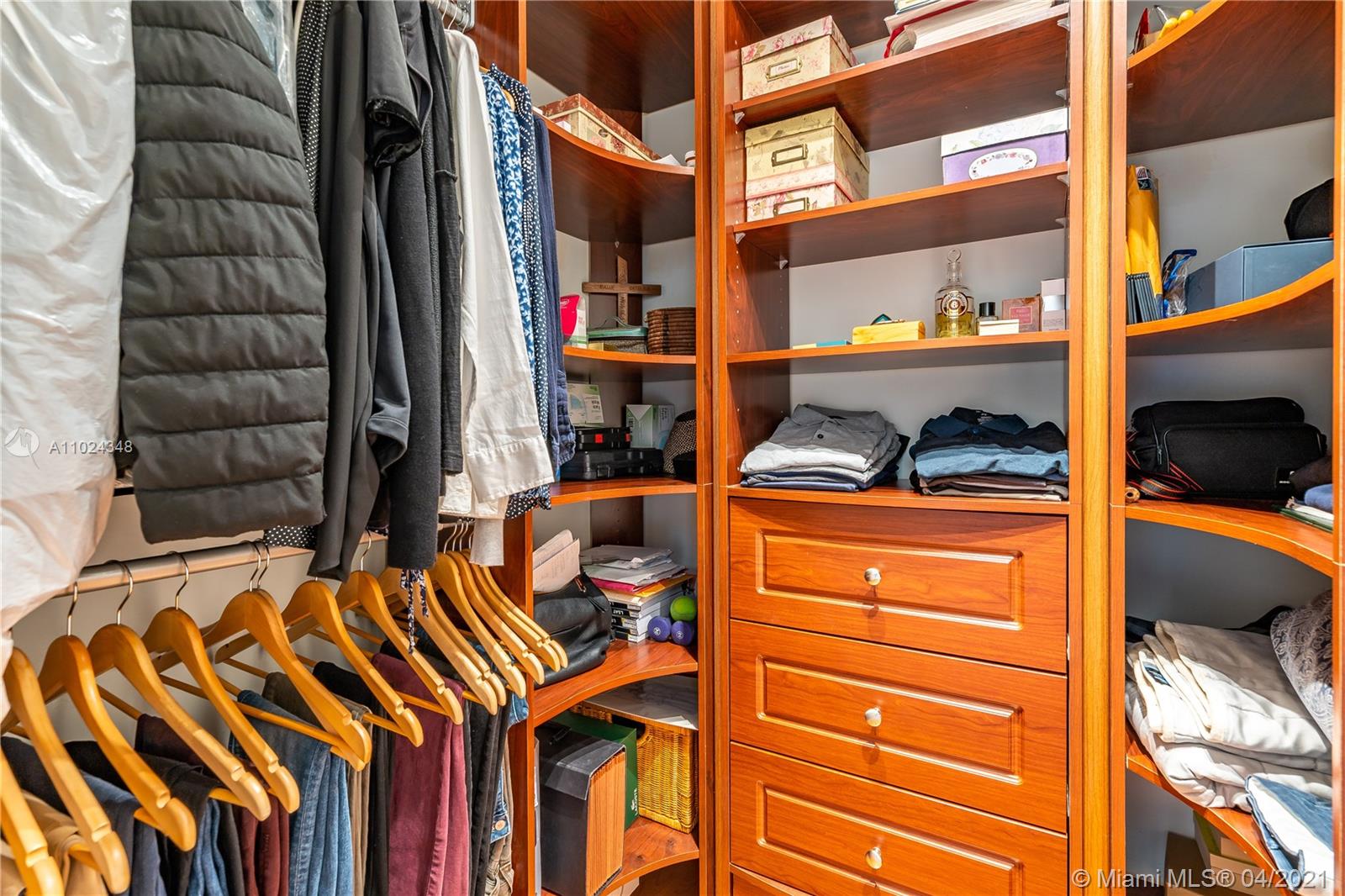 Pembroke Shores - Residential