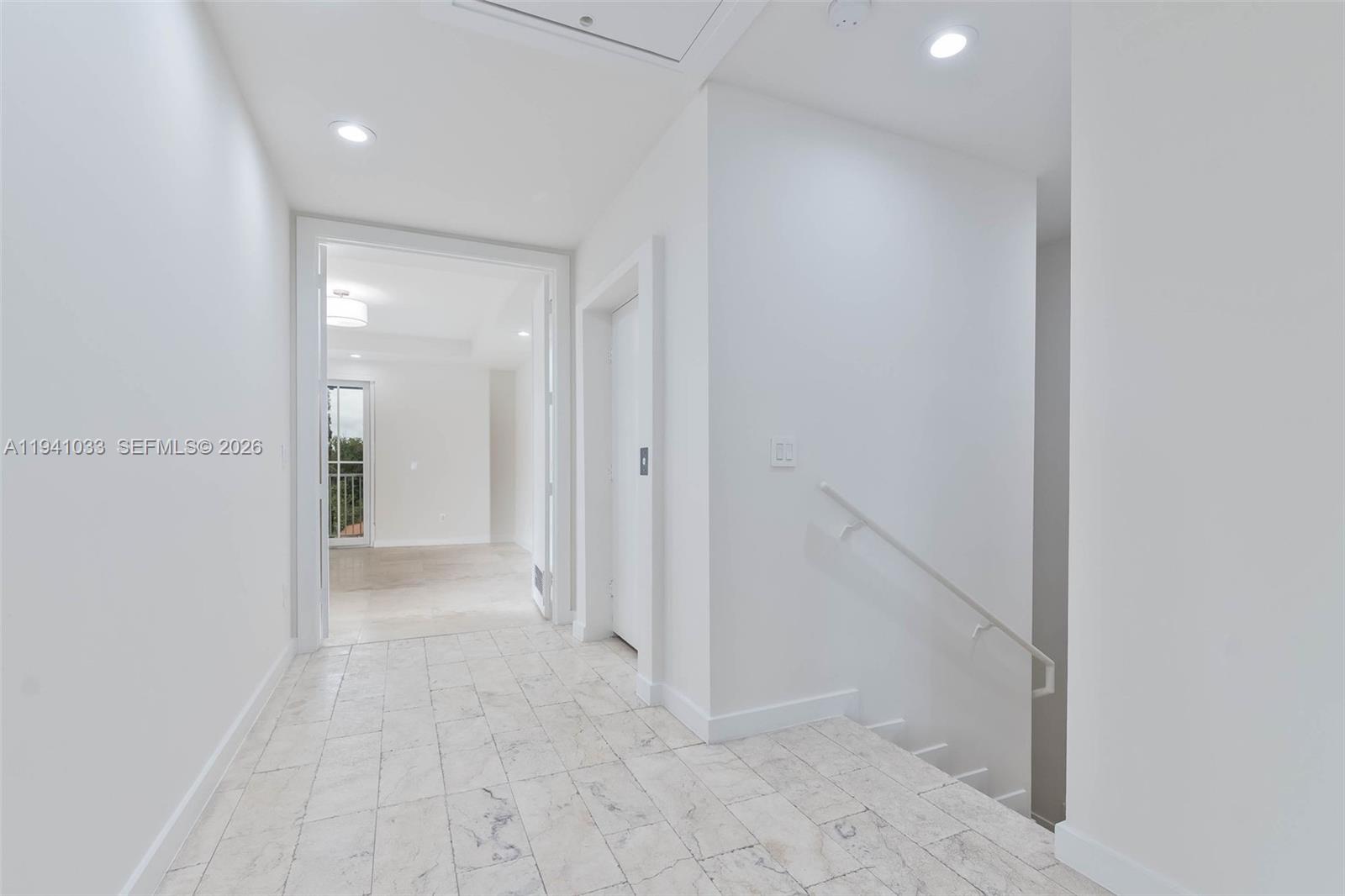 Madeira Townhomes - Residential