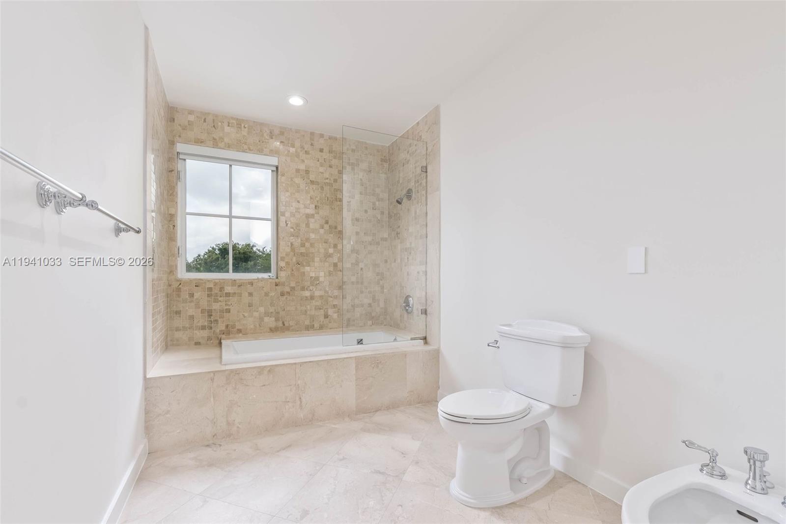 Madeira Townhomes - Residential