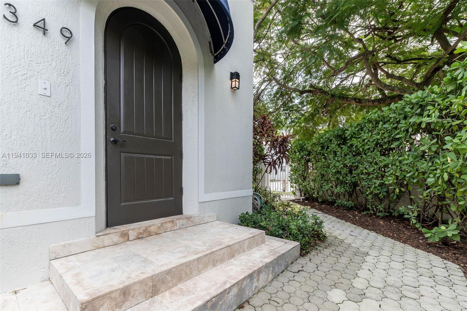 Madeira Townhomes - Residential