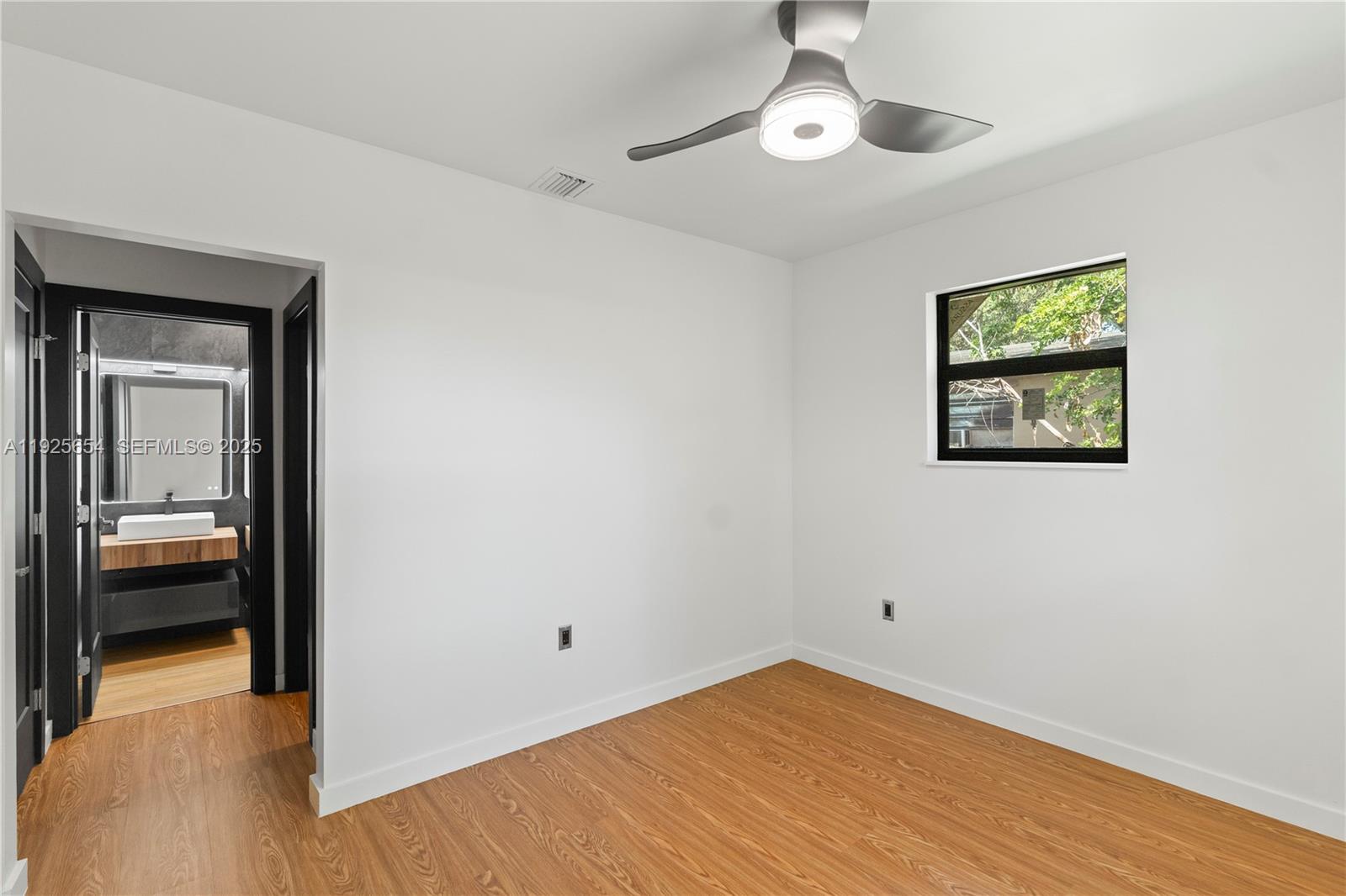 RAINBOW PARK - Residential