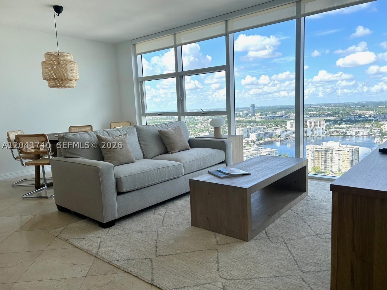 1830 S Ocean Dr 3707