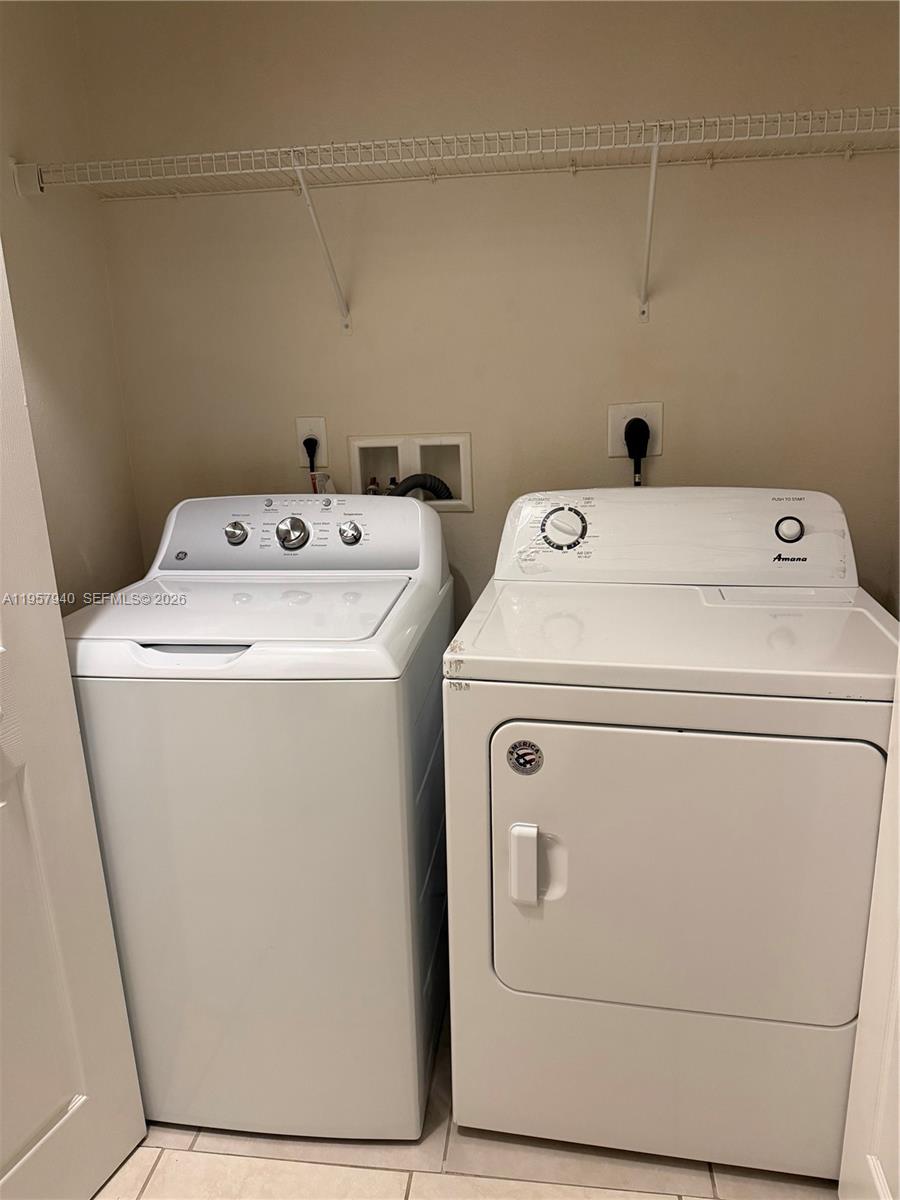 CENTURY GARDENS AT TAMIAM - Residential Lease