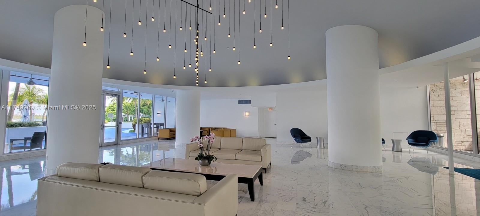 MIRADOR 1000 CONDO - Residential