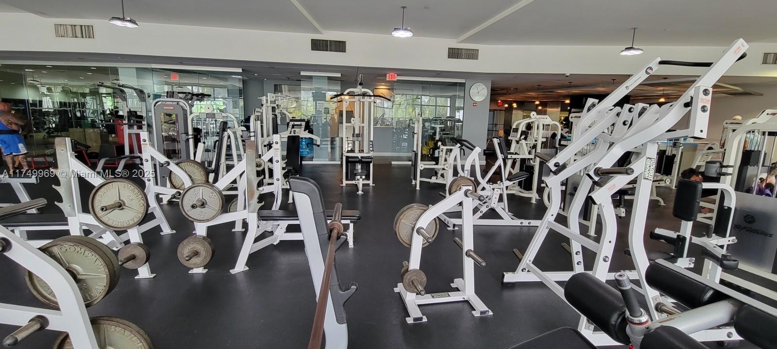MIRADOR 1000 CONDO - Residential
