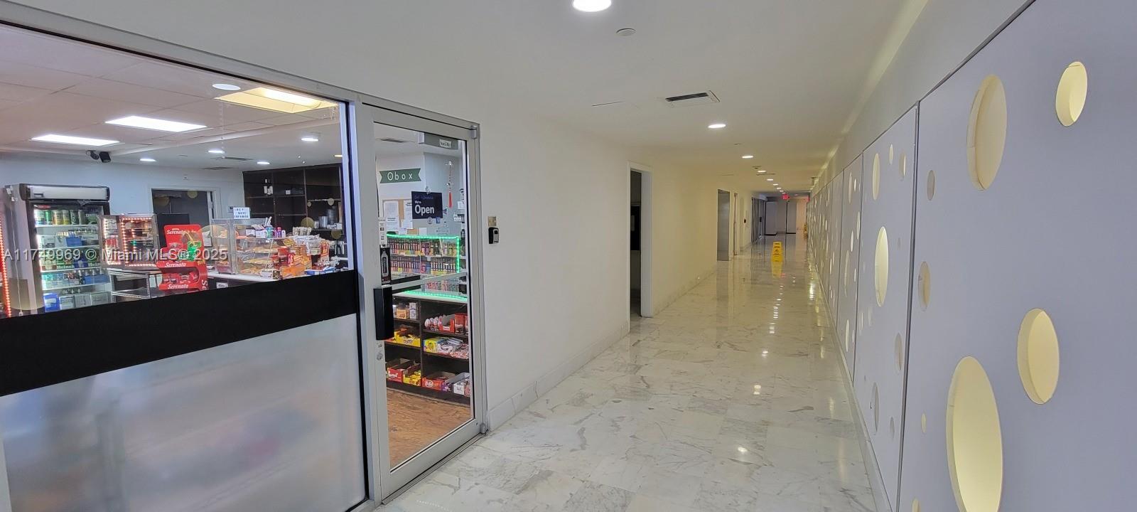 MIRADOR 1000 CONDO - Residential
