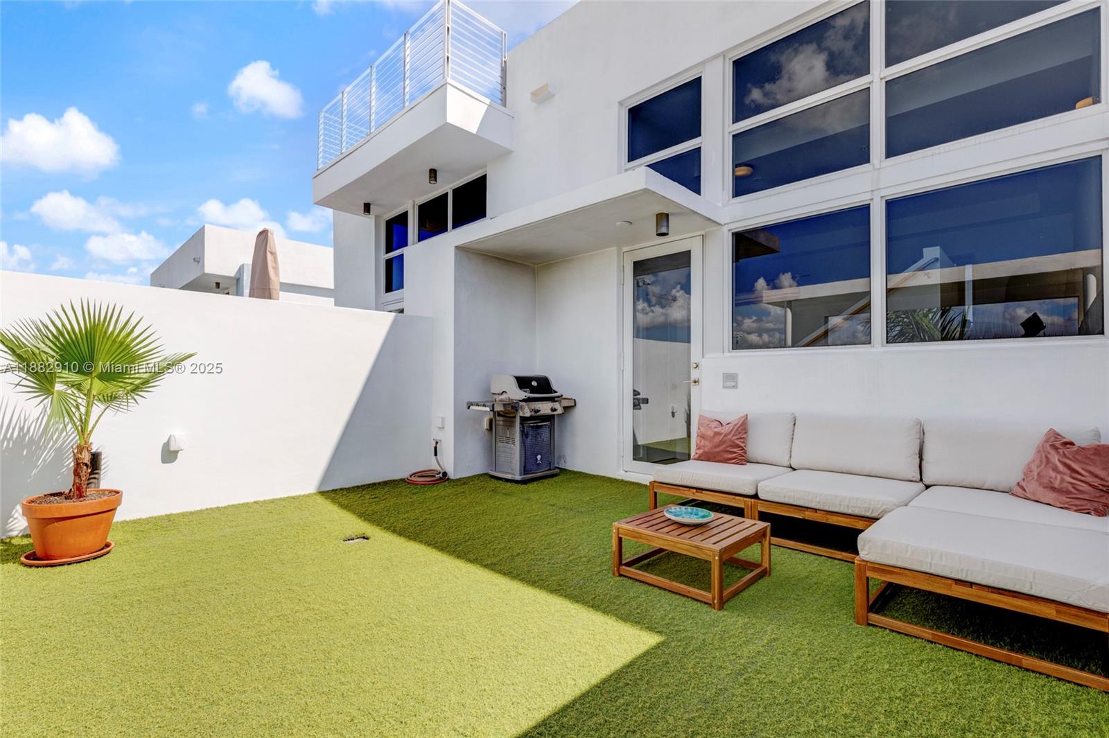 NORMANDY GOLF COURSE SUB - Residential
