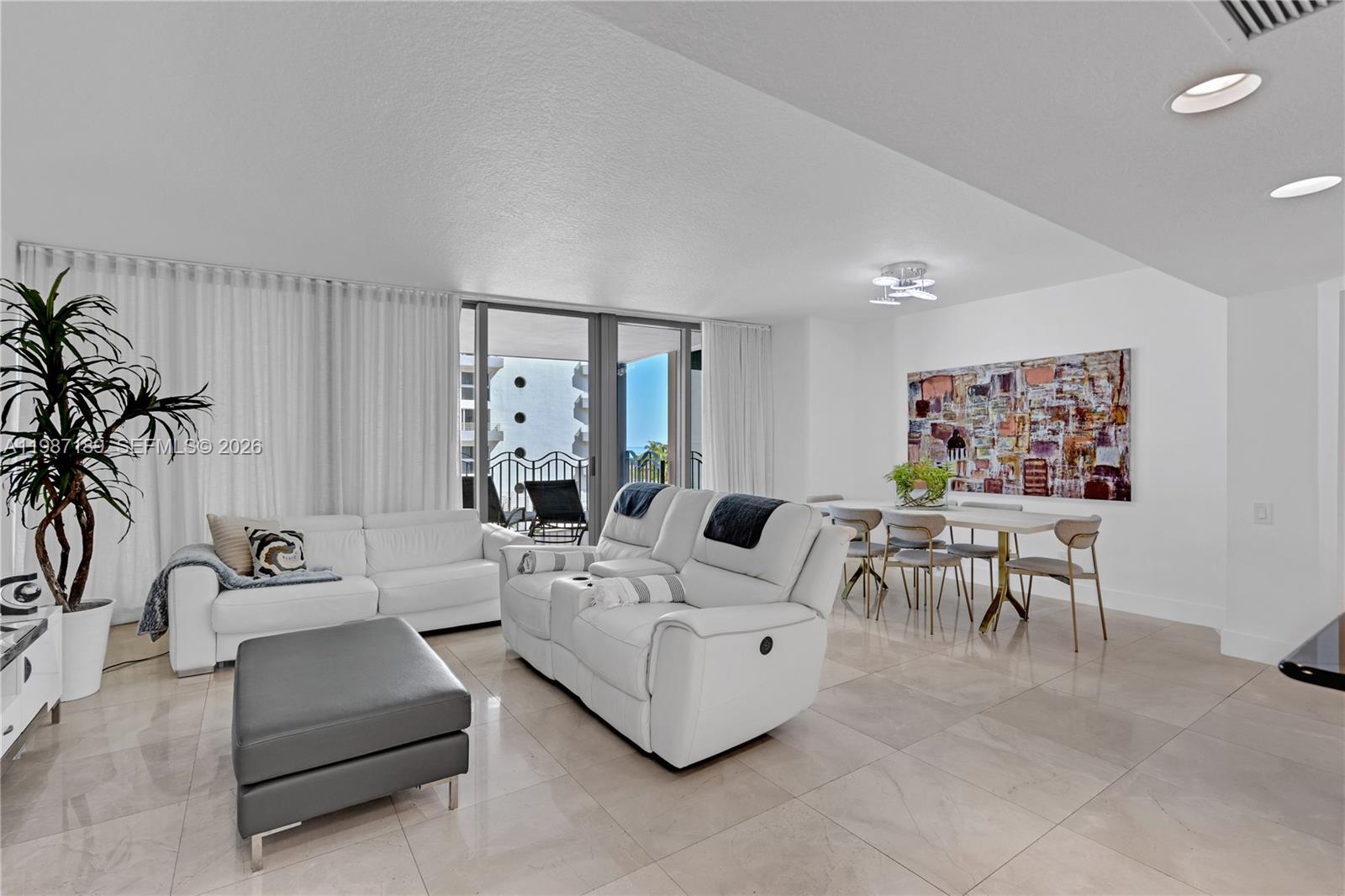 1500 OCEAN DRIVE CONDO - Residential Lease