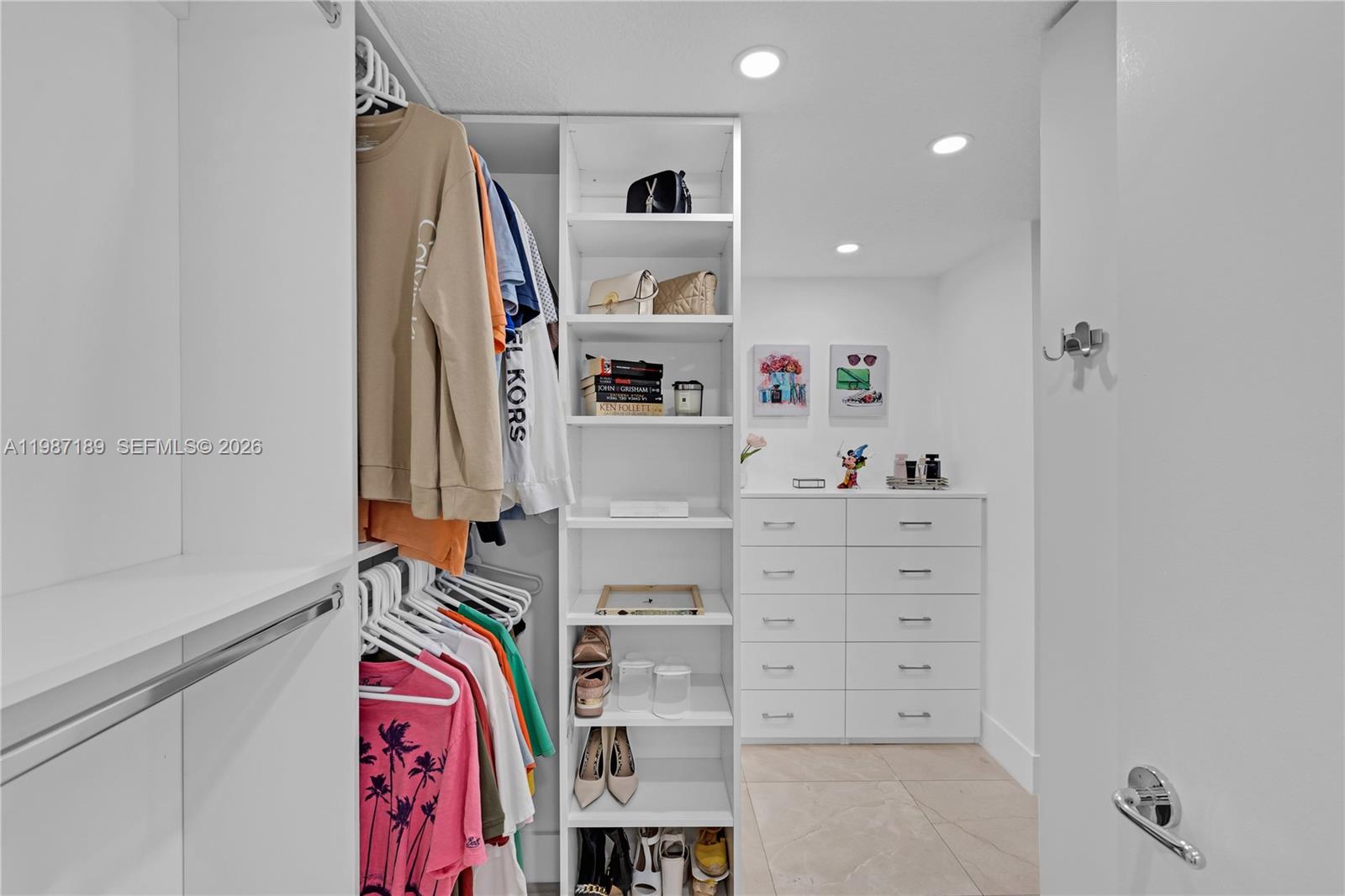 1500 OCEAN DRIVE CONDO - Residential Lease