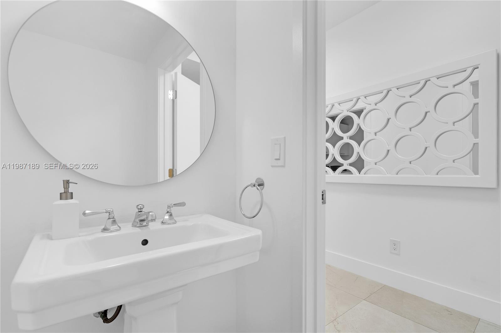 1500 OCEAN DRIVE CONDO - Residential Lease