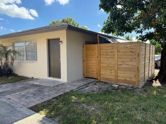 OLIVE GLEN VILLAS 2 CONDO - Residential Lease