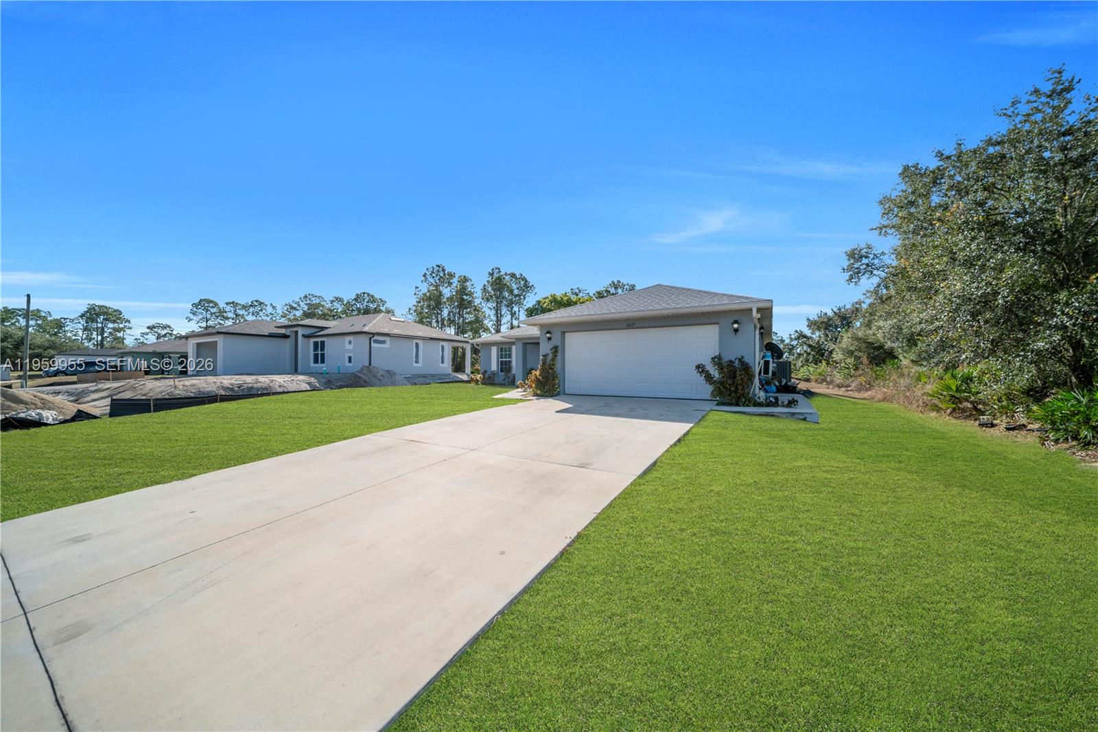 LEHIGH ACRES - Residential