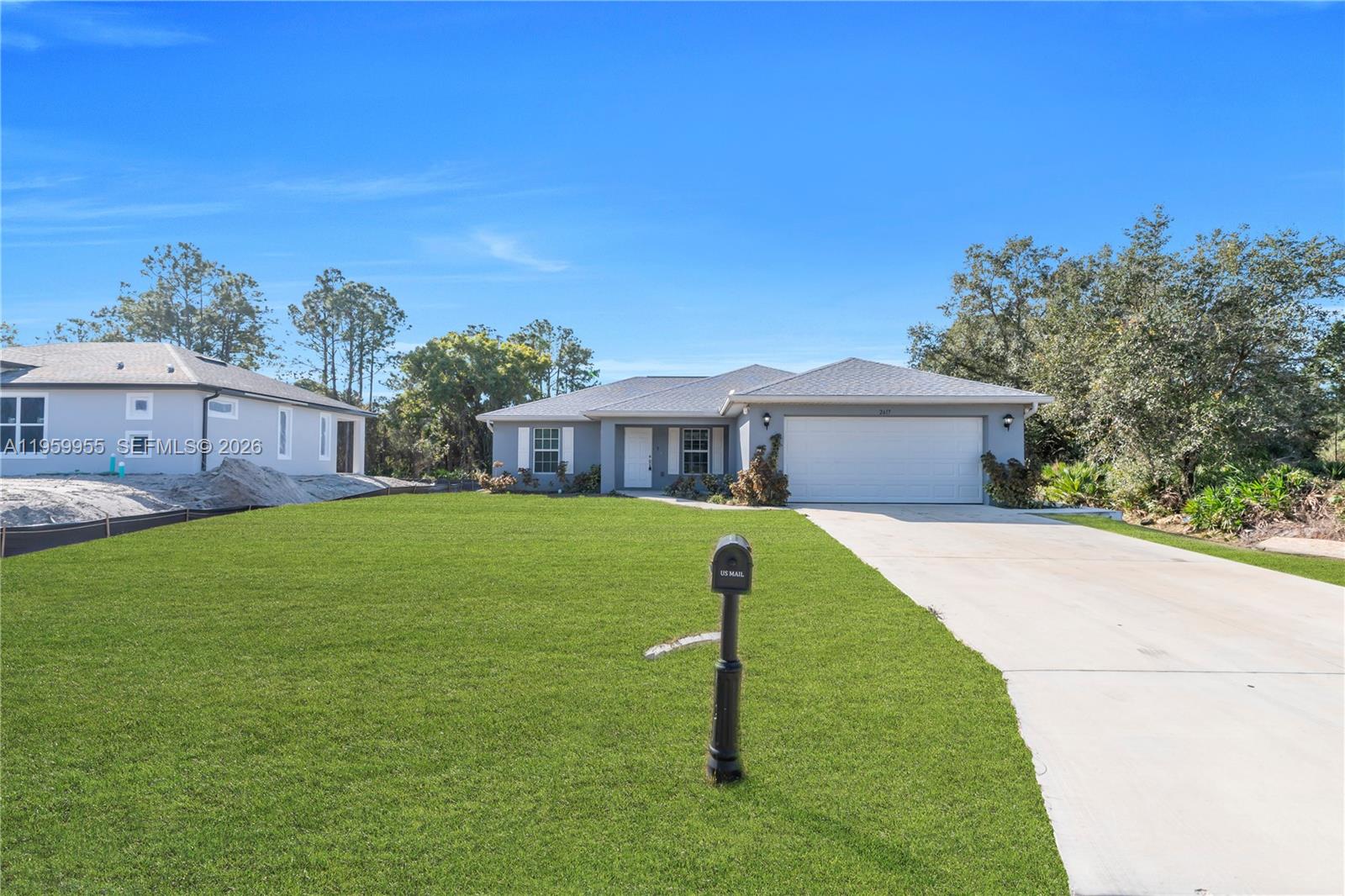 LEHIGH ACRES - Residential