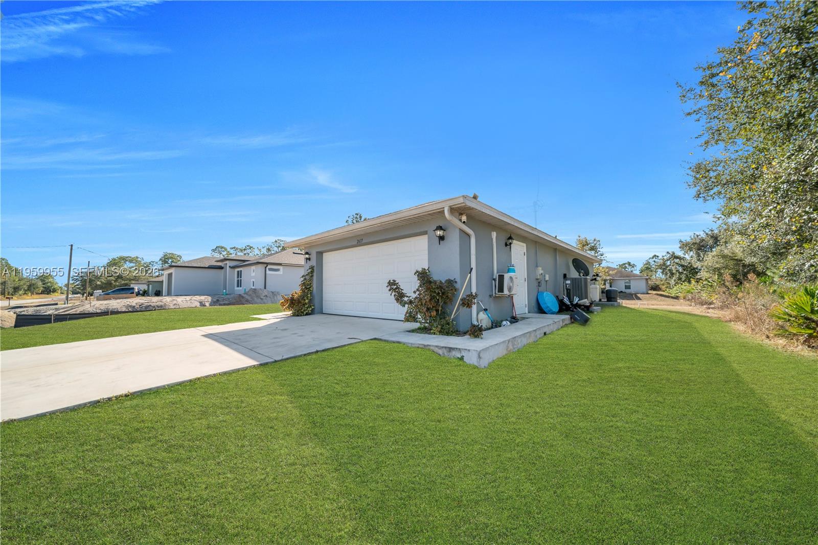 LEHIGH ACRES - Residential