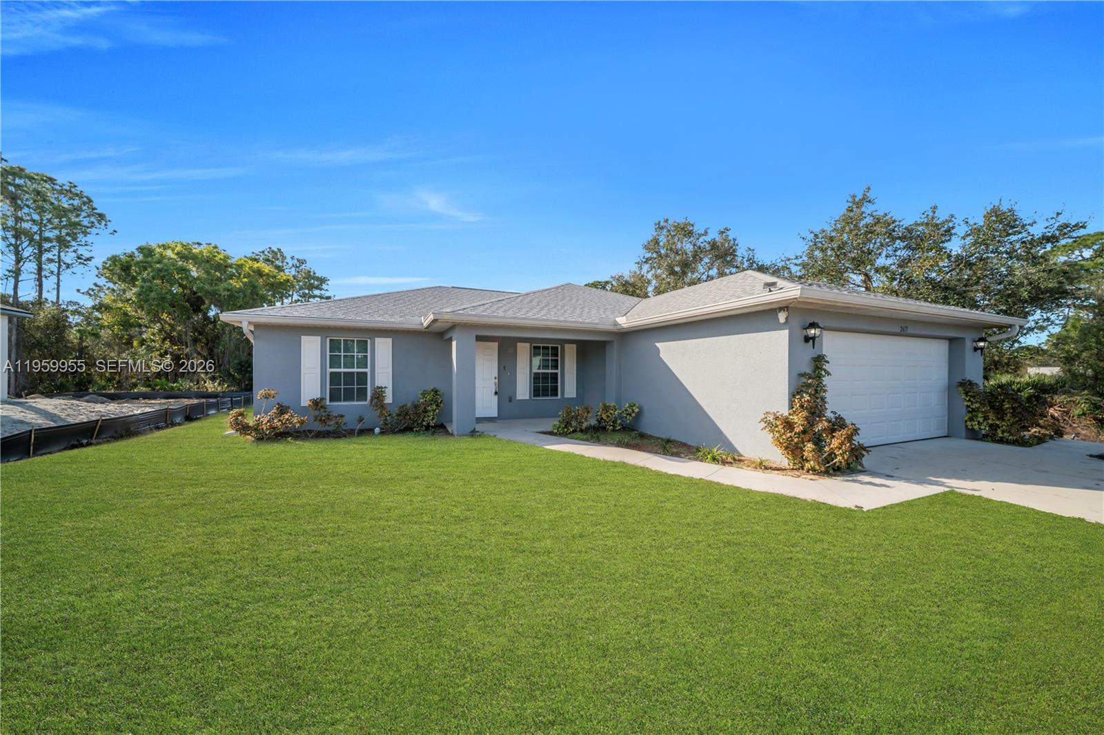 LEHIGH ACRES - Residential