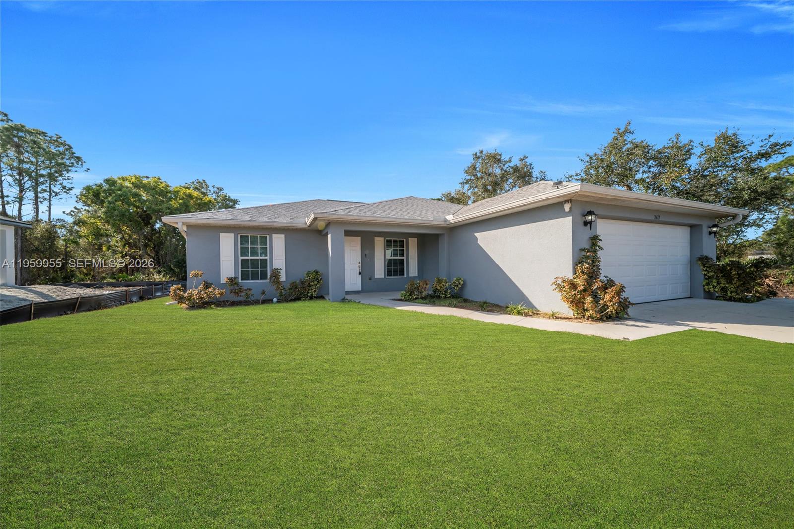 LEHIGH ACRES - Residential